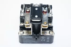 Schneider Electric 199AX-9 Relay, DPST, 2NO, 40A, 600VAC/250VDC Max, 120VAC Coil - Picture 1 of 5