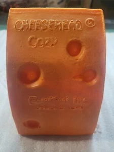 CheeseHead Beer Can Koozie Foamation Green Bay Packers Football Wisconsin Cozy - Picture 1 of 5