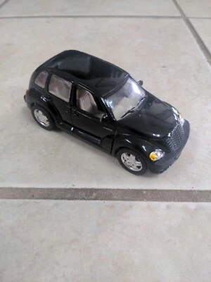 2000 Saico Chrysler PT Cruiser Black 1/34 Scale DieCast Car Model Replica Detail - Image 1 of 4