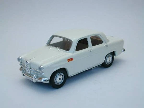 Rio ALFA ROMEO GIULIETTA POLIZIA WHITE 1:43 - Immagine 1 di 1