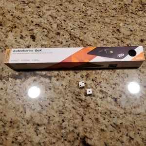 Steelseries 63823 Qck Edge Large Gaming Surface Accs - Picture 1 of 3