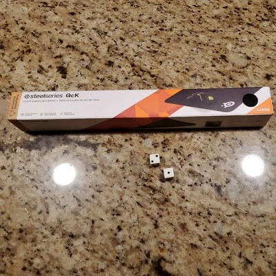 Steelseries 63823 Qck Edge Large Gaming Surface Accs - Image 1 of 3