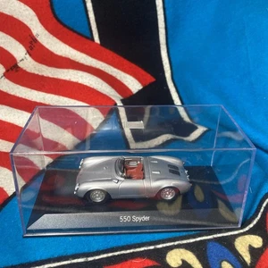 Pauls Model Art Minichamps 1/43 Porsche 550 Spyder Limited Edition im Etui - Bild 1 von 10