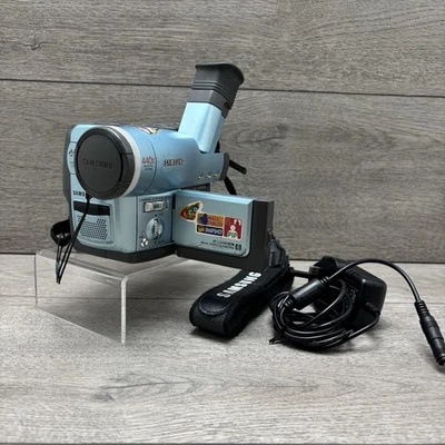 Samsung VP-L530B 8mm Video Camera-charging cable-8mm video tape | Read Descrip - Image 1 of 4