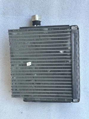 1999 MITSUBISHI MONTERO SPORT AIR CONDITION AC EVAPORATOR - Image 1 of 4
