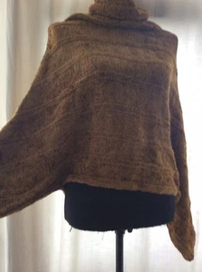 Free People Gold Poncho Jumper Sweater US S Uk 8 - 10 RRP $198 - Picture 1 of 11