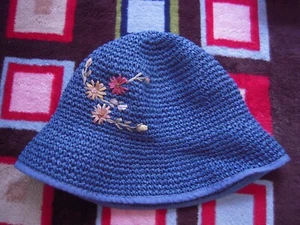 VTG CHARTER CLUB BLUE PAPER STRAW W HANDMADE FLORAL ACCENTS BUCKET HAT ONE SIZE - Picture 1 of 6