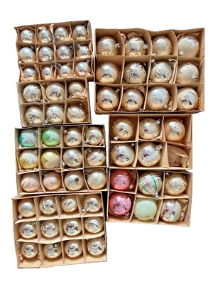 75 Kugeln Alter Christbaumschmuck Weihnachten Reflex Kugel Glas bunt  - Bild 1 von 4