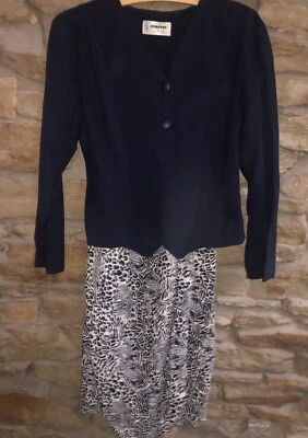 Dorothy Perkins Navy And White Skirt And Jacket Size 12 - Image 1 of 4