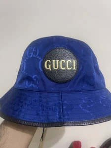 GUCCI 627115 Off The Grid Bucket Hat Fedora Hat Nylon blu/nero mai usato - Foto 1 di 12