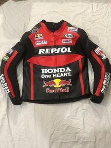 Repsol Real cow leather motorbike/motorcycle suit - Picture 1 of 6