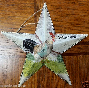 Nuovo gallo di benvenuto in metallo latta stella da appendere 9,5" arredamento country fattoria stile fienile - Foto 1 di 1