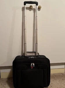 Swissgear Trolley - Picture 1 of 12