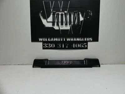 97-06 Jeep Wrangler TJ PARACHOQUES DELANTERO CUBIERTA Marco Superposición JEEP LOGO NS 3Q Foto 1 de 4