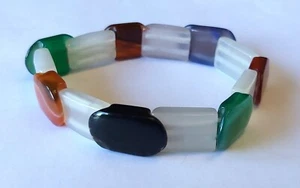 Colourful beaded bracelet - Picture 1 of 4