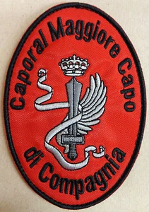 Patch "CAPORAL MAGGIORE CAPO COMPAGNIA - 187° REGGIMENTO PARACADUTISTI FOLGORE" - Foto 1 di 1
