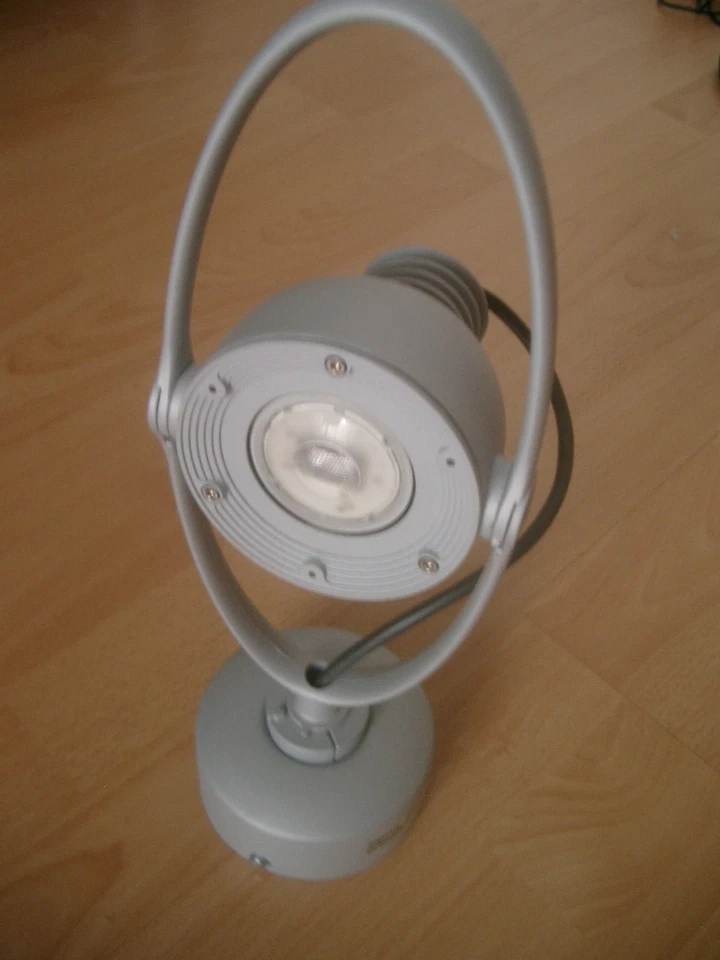 OSRAM EKINOS F OSTAR 15 Watt 730 silber 230 V styl. Decken-,Wand-,Bilderleuchte - Bild 1 von 4