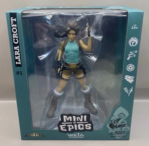 Weta Workshop Tomb Raider Lara Croft Mini Epics - Bild 1 von 2