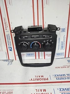 2001 TO 2003 TOYOTA HIGHLANDER HEATER A/C CLIMATE CONTROL DASH BEZEL 84010-48091 - Picture 1 of 7
