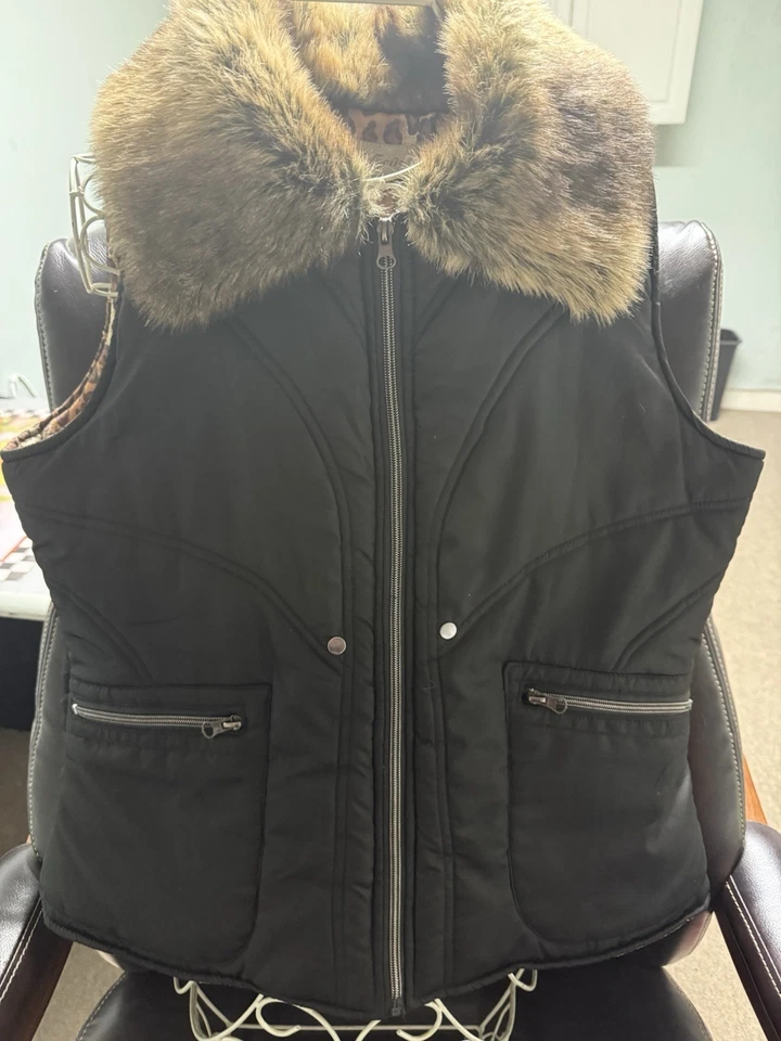 Negro K C Colecciones Acolchado Mejor con Cuello de Piel Sintética y Forro Estampado de Leopardo Foto 1 de 1