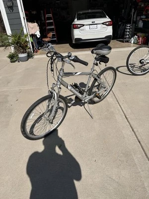 Cannondale/ Comfort 5 - Image 1 of 4