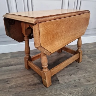 Antique Vintage Solid Oak Drop Leaf Revolving Top Table – Side Occasional Sofa - Image 1 of 4