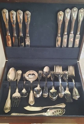 SERVIZIO POSATE VINTAGE Towle In Sheffield 48 PZ  - Immagine 1 di 4