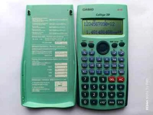 Calculatrice CASIO fx-92 Collège 2D - -Scientifique-EN Bon État - Photo 1/2