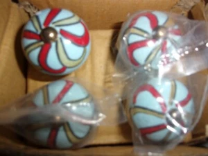 NEW SET OF 4 CERAMIC KNOBS/DRAWER CABINET PULLS BLUE MULTI/BRONZE - Imagen 1 de 3