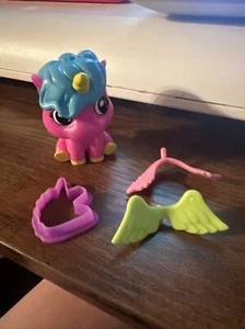 Blip Toys "Tic Tac Toy XOXO Friends" Pink Unicorn with Blue Hair STELLA rare - Picture 1 of 7