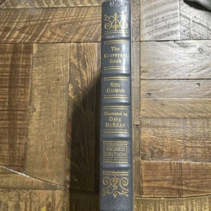 The Graveyard Book SIGNED by Neil Gaiman Easton Press Factory-Sealed Illustrated - Picture 1 of 3