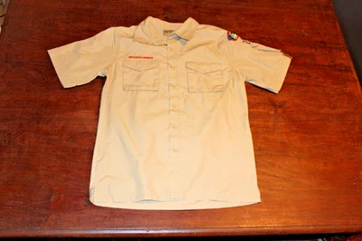 Camisa para hombre Boy Scouts of America BSA bronceada pequeña parches cosidos manga corta Foto 1 de 4