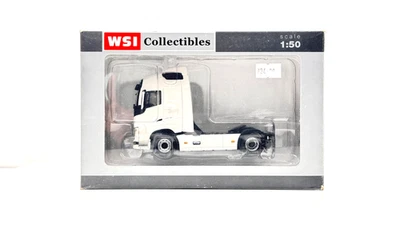 WSI ESCALA 1/50 - 03-1136 - TRACTORA VOLVO FH4 GLOBETROTTER 4X2 BLANCA EN CAJA Foto 1 de 4