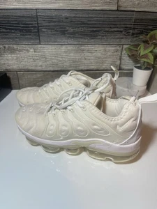Nike Air VaporMax Plus White Size 7 VM Air - Picture 1 of 14