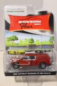 2022 Chevrolet Silverado High Country mit Camper Shell rot 1/64 Greenlight 68020 C - Bild 1 von 1