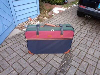 Reisekoffer 3 Set gebraucht, gut erhalten, Größter Koffer H 20 / B 50 / L 80 - Bild 1 von 4