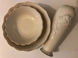 Lenox Ivory Set Of 2 Rose Bowls & Vase - Picture 1 of 6