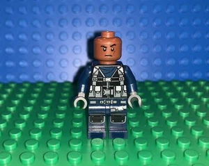 Lego Guard Tracker 75931 Jw035 Jurassic World Minifigur - Bild 1 von 2