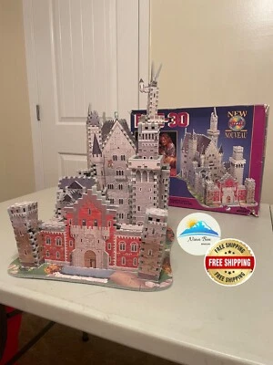 3D Puzzle Bavarian Castle 1000 PCs Wrebbit Vintage - Image 1 of 4