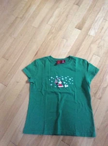 Women's Green T-Shirt  Christmas Theme Holidays Santa carrying Presents Size Sm - Picture 1 of 3