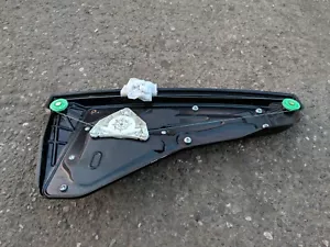 LAND ROVER DISCOVERY 3 WINDOW REGULATOR OSR DRIVER RIGHT REAR - Picture 1 of 2