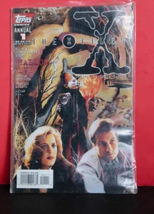 The X-Files Annual #1 Topps comic book - Picture 1 of 2