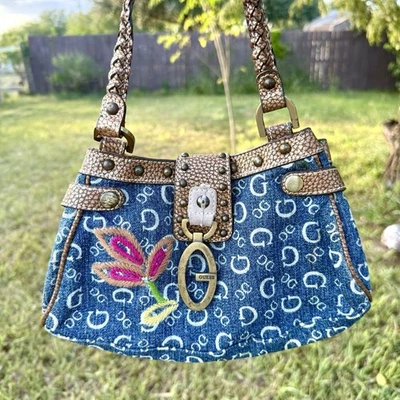 RARO Y2K VINTAGE Guess Monograma Denim Mini Bolso Floral Bordado Foto 1 de 4