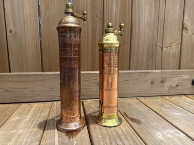 Molinillo de pimienta Atlas importaciones molinillos de sal y pimienta de latón y cobre Grecia de colección Foto 1 de 4