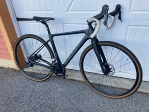 51 cm Jamis Renegade Elite Gravel Bike - Picture 1 of 9
