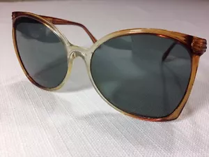 True Vintage Sunglasses Corning 2125S Korea Amber Retro - Picture 1 of 10