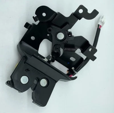 Actuador de cierre de tapa de maletero trasero para sedán Mazda 3 2006-2012 B33D-56-820AA Foto 1 de 4