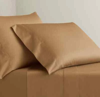 Juego de sábanas de satén de lujo italianas de 1000 hilos para restauración en carmelo Foto 1 de 4