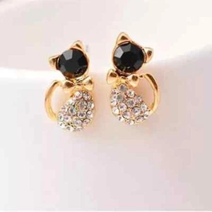 2.36 Ct Round Cut Simulated Black Onyx Cat Stud Earrings 14K Yellow Gold Plated - Picture 1 of 4
