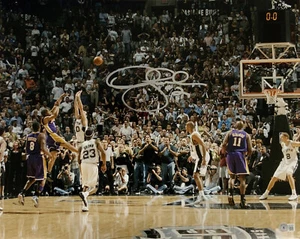 5X CHAMPION DEREK FISHER LAKERS SIGNED 16X20 PHOTO 0.4 SECONDS SHOT SILVER BAS - Picture 1 of 3